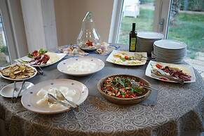 Holiday Apartment Orchidea With Swimming Pool and Private Beach -3