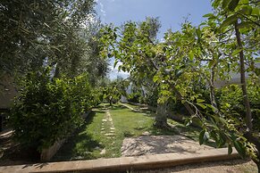 Holiday Apartment Orchidea With Swimming Pool and Private Beach -3