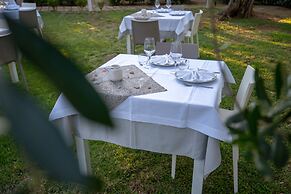 Holiday Apartment Orchidea With Swimming Pool and Private Beach -3