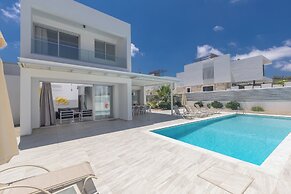 Protaras Holiday Villa Ccv4