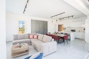 4 Bedroom Villa in Protaras Center - Protaras Vie Bleu Villa Vb3