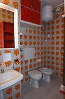 Homely Flat for 4 Guests