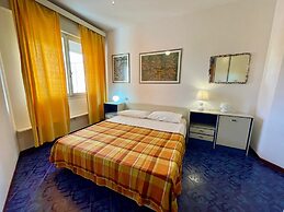 Homely Flat With Terrace