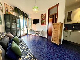 Homely Flat With Terrace