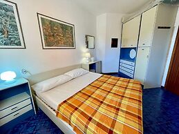 Homely Flat With Terrace