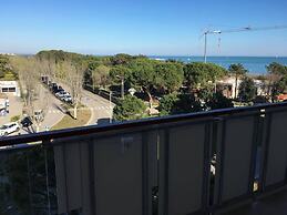 Colourful Modern Studio by the sea