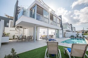 Protaras Holiday Villa Bp3