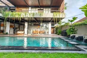 Suncoast Villa Bali