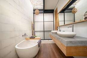 Suncoast Villa Bali