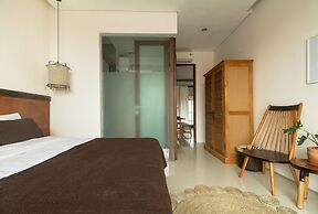 Pelangi 148 Beach Suites