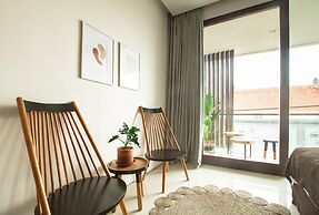 Pelangi 148 Beach Suites