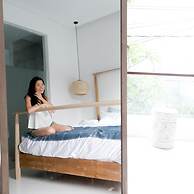 Pelangi 148 Beach Suites