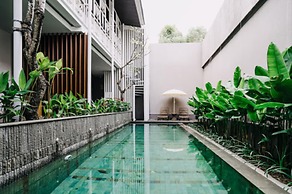 Pelangi 148 Beach Suites