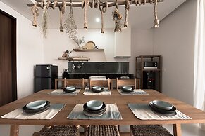 Pelangi 148 Beach Suites