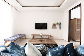 Pelangi 148 Beach Suites