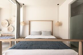 Pelangi 148 Beach Suites