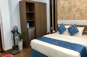 Huong Buoi Hotel