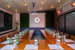 Buem Hotel Koşuyolu