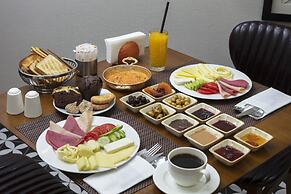 Buem Hotel Koşuyolu