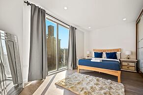 Three Bedroom Apartment in Hoxton