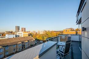 Three Bedroom Apartment in Hoxton