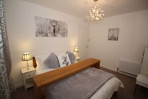 Historic Old Town 2 Bed Ground Floor Apartment