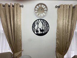 Historic Old Town 2 Bed Ground Floor Apartment