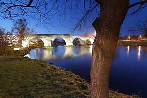 Historic Old Town 2 Bed Ground Floor Apartment