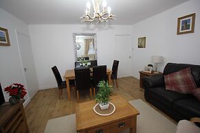 Historic Old Town 2 Bed Ground Floor Apartment
