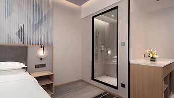 Holiday Inn Hotel And Suites Wuhan New City by IHG