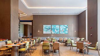 Holiday Inn Hotel And Suites Wuhan New City by IHG