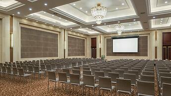 Holiday Inn Hotel And Suites Wuhan New City by IHG