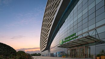 Holiday Inn Hotel And Suites Wuhan New City by IHG