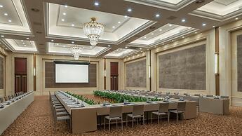 Holiday Inn Hotel And Suites Wuhan New City by IHG