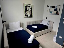 La Buena Vida Inn