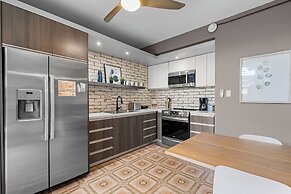 La Buena Vida Inn