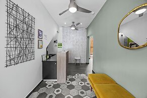 La Buena Vida Inn