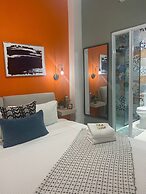 La Buena Vida Inn