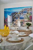 Santorini House - 3 Bed 2 Bath in Wilton Manors - Walking Distance to 