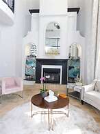 5 Bedroom Luxe Villa on Deep Water Intracoastal