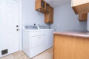 5 Bedroom Luxe Villa on Deep Water Intracoastal