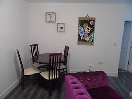 Inviting 1-bed Ground Floor Apartment in Bolton