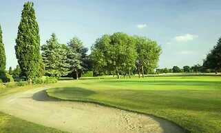 Livestay - 1bed Apt Private Building Free Parking