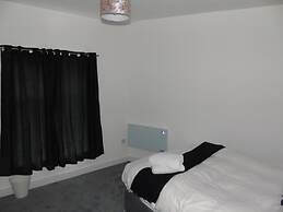 Captivating 1-bedroom Apartment in Bolton