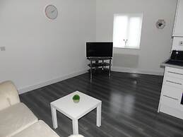 Captivating 1-bedroom Apartment in Bolton