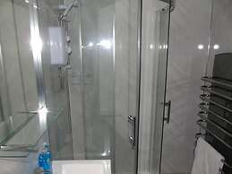 Captivating 1-bedroom Apartment in Bolton