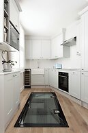 Bathurst Mews II by Onefinestay