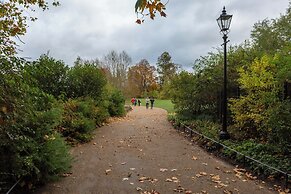 Bathurst Mews II by Onefinestay