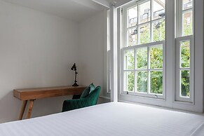 Bathurst Mews II by Onefinestay