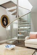Bathurst Mews II by Onefinestay